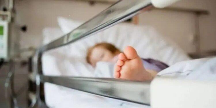 Двое детей отравились угарным газом в Фалештском районе из-за неисправной газовой колонки