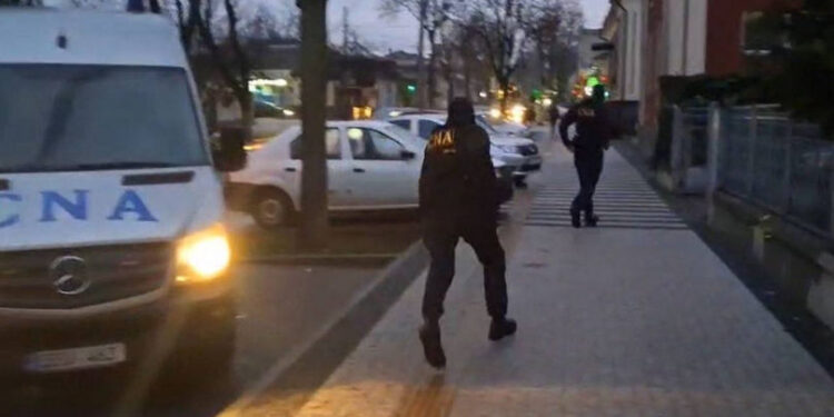 Descinderi matinale ale CNA la Direcția Locativ-Comunală Chișinău: suspiciuni de corupție în achizițiile publice