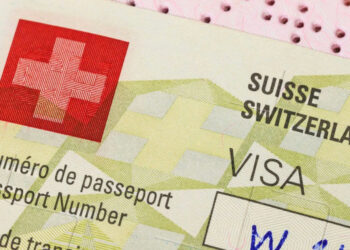 Швейцария вслед за ЕС приняла новые правила лишения безвиза