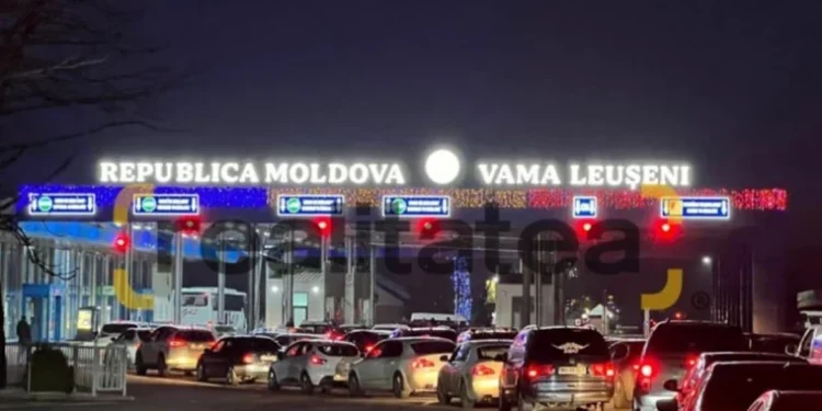 Более 50 тысяч пересечений границы за последние сутки