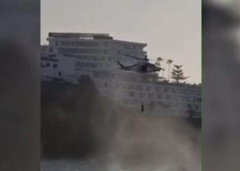 Detalii de la tragedia din Tenerife. Un român a murit după ce valuri uriaşe au lovit o piscină naturală