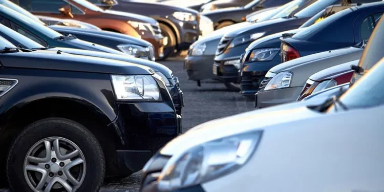 Диаспора сможет ввозить машины без пошлин