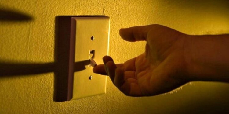 Moldova a recurs din nou la achiziții de energie electrică în regim de avarie