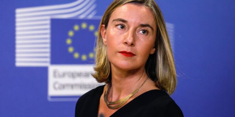 Reuters: Fosta șefă a diplomației UE, Federica Mogherini, demisionează din funcția de rector al Colegiului Europei în urma unei anchete de fraudă