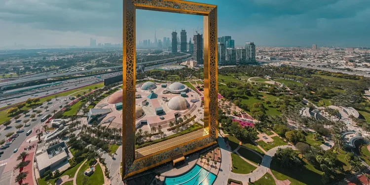 Золото под ногами: Дубай объявил о планах построить улицу буквально из золота