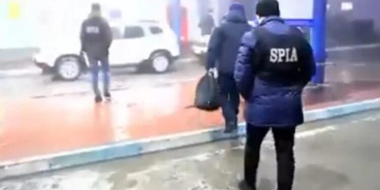 В Унгенах задержан адвокат: за 5000 евро обещал «решить вопрос» в суде