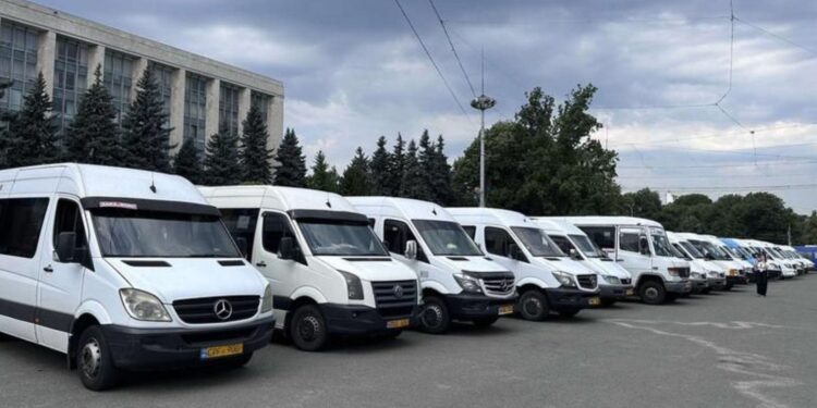 Transportatorii amenință cu proteste: ministerul acoperă scheme de corupție