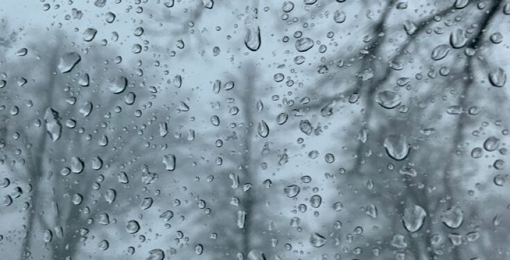 Ploi slabe și cer noros pe 24 februarie. Ce temperaturi se anunță în toată țara
