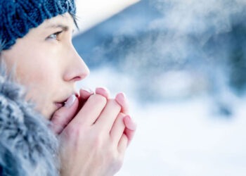 Снег сменится дождём: в стране похолодает до -15°C