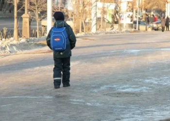 Polei și ghețuș pe drumuri: Prognoza meteo pentru 9 februarie