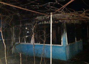 В селе Улму дотла сгорел жилой дом: пожарные расчеты не смогли проехать из-за гололеда