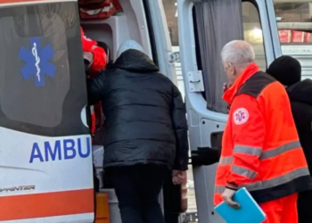 O femeie, tamponată de trotinetă în centrul Chișinăului. A fost necesară intervenția ambulanței