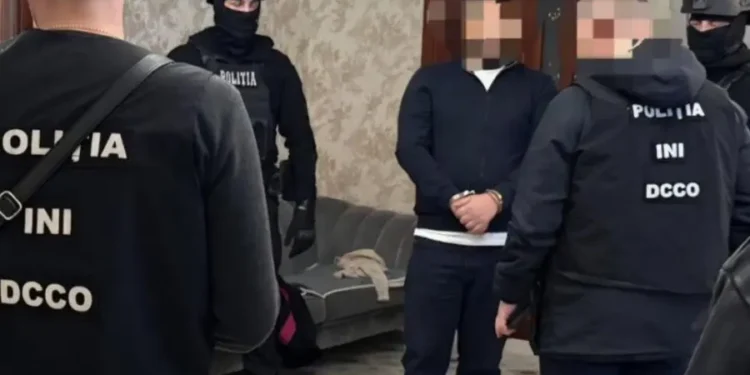 Карточный долг и угрозы смертью: братья-близнецы требовали 9 000 евро у молодого человека после игры в покер