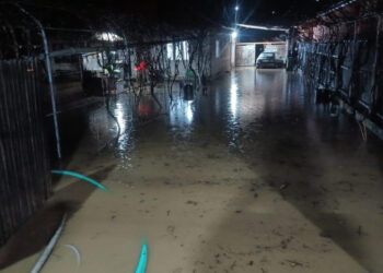 Красный код наводнений в Румынии: Заблокированные дороги и экстренные сообщения RO-ALERT