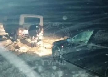 Спасение в снежном плену: в Приднестровье из сугробов эвакуировали семью с пятимесячным младенцем