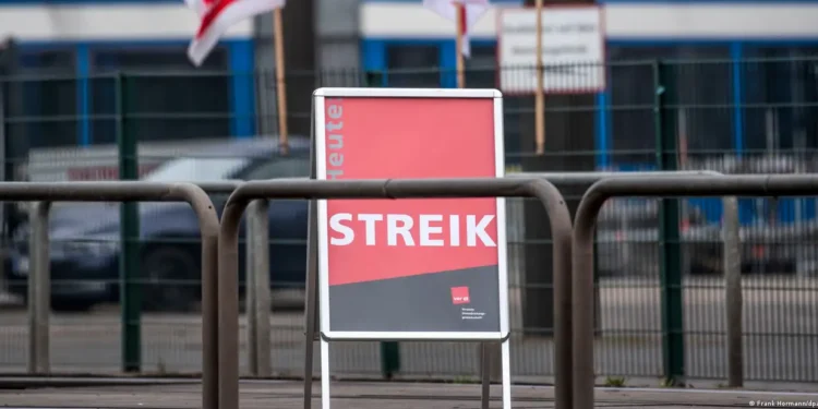 В Германии бастуют работники коммунального транспорта