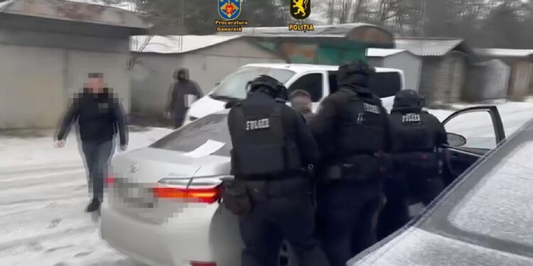 Удар по криминальному миру: в Бельцах задержан «надзиратель», координировавший группировку в тюрьмах