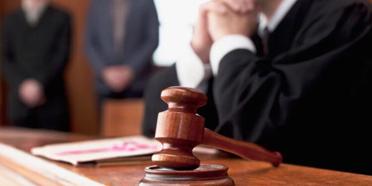 Пьяный работник автомойки угнал и разбил машину клиента