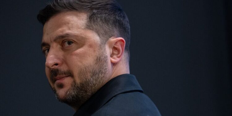 «Первый раз слышу»: Зеленский высказался об анонсе выборов на Украине