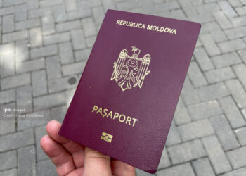 Mii de moldoveni nu pot obține cetățenia. Guvernarea abia acum se gândește la soluții