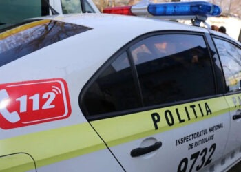 Bălți: Un pieton a fost lovit de o mașină în timp ce traversa strada neregulamentar