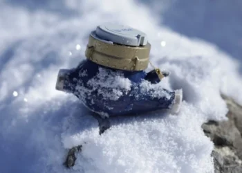 Из-за морозов замёрзли счётчики: десятки жителей Кишинёва остались без воды