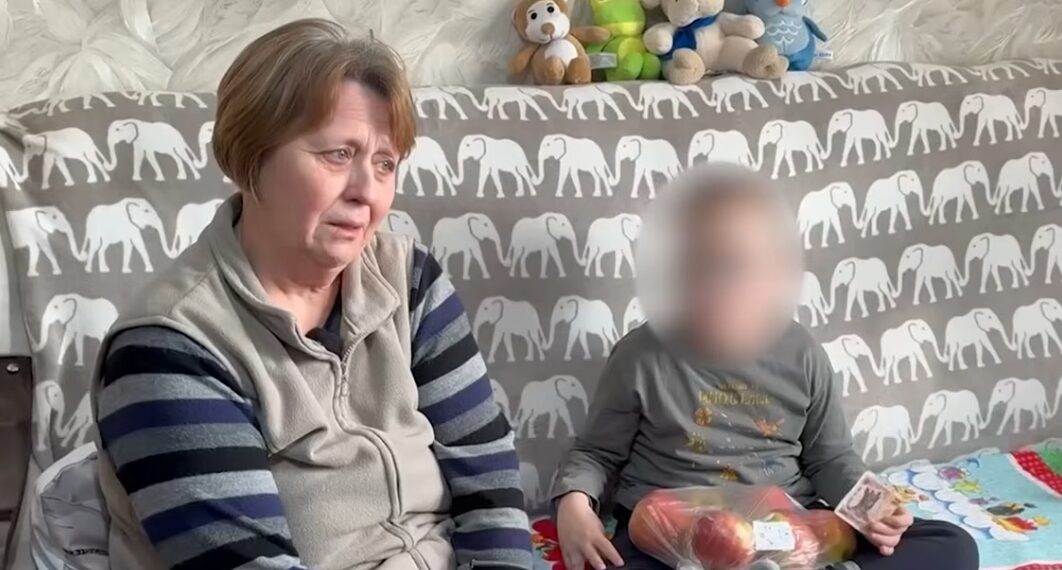 Drama unei bunici care își crește nepoții, după moartea fiicei