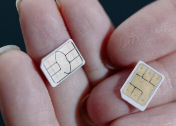 Cartelele SIM preplătite vor putea fi cumpărate în Moldova doar cu act de identitate