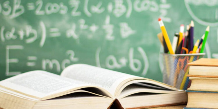 Министр образования: Учителя будут работать онлайн во время каникул, а физическое присутствие будет ограничено двумя днями