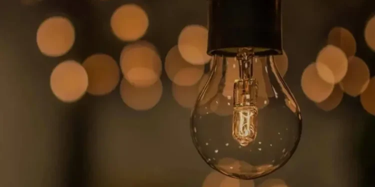 O țară fără lumină este un diagnostic: evaluări și opinii după blackout