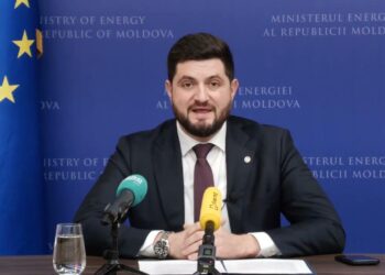 Moțiune de cenzură  în Parlament împotriva ministrului Energiei și conflict din cauza facturilor la utilități