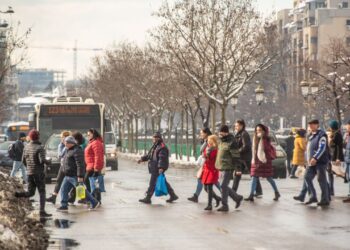 Declin demografic accentuat. Datele INS arată 4,16 milioane mai puțini români în 35 de ani