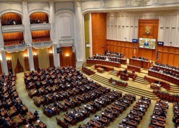 Parlamentul României a aprobat, cu scandal, dislocarea trupelor americane