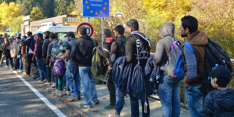 В Евросоюзе опасаются новой волны миграции из-за конфликта на Ближнем Востоке