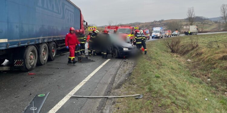Трагедия в Румынии: Пять человек погибли в страшном ДТП в уезде Клуж