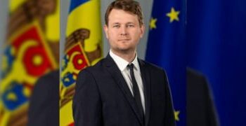 Cum câștigă miniștrii nu doar din funcția lor, ci și din servicii prestate statului