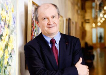 Activele de milioane ale premierului: ce a declarat Alexandru Munteanu