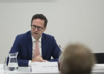 Legea „von Hebel”, în vigoare: Curtea Constituțională respinge solicitarea opoziției