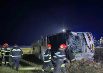 Трагедия на трассе в Румынии: маршрутка из Кишинёва перевернулась