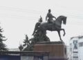 Monumentele sovietice deranjează. Unii istorici propun lichidarea acestora