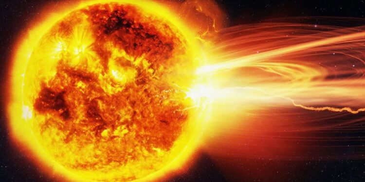 Pământul va fi lovit de o furtună magnetică: Vremea instabilă va persista pe tot parcursul weekendului