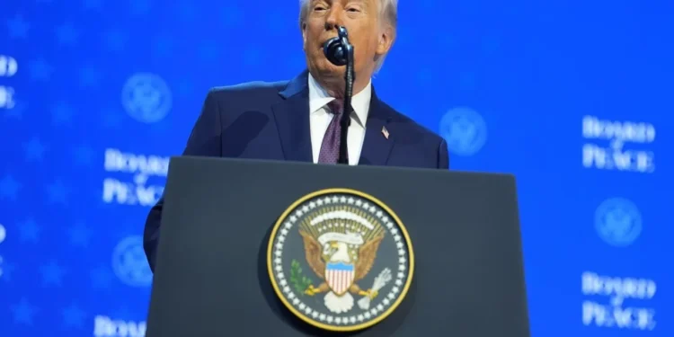 Donald Trump anunță noua tactică de negocieri de pace a SUA în războiul din Ucraina