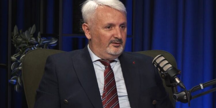 Fenomenul fricii și polarizării: sociologul Petruț Doru despre provocările societății și inițiativa națională