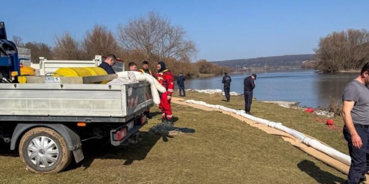 Загрязнение Днестра: Обвинения, отсутствие сотрудничества и серьезные риски