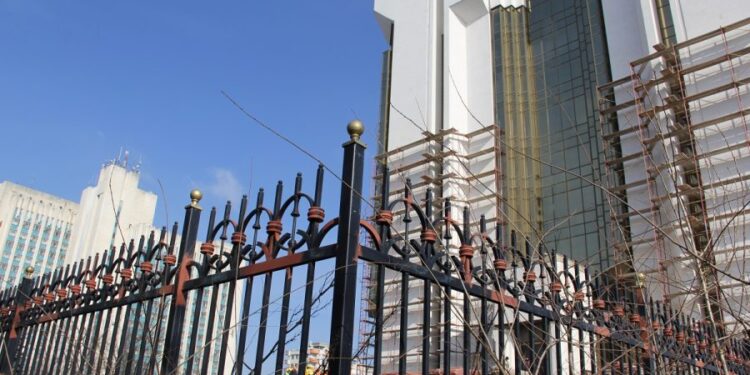 Președinția scoate la bătaie 2,7 milioane de lei pentru ordine și medalii