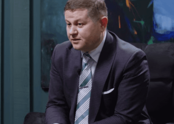 Тофилат: сокращения людей железную дорогу не спасут, кризис повторяет худшие годы