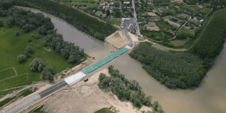 Пункт пропуска «Леова-Бумбэта» работает в обычном режиме