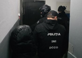 Свыше 20 обысков и десятки подозреваемых: масштабная операция против «общака» и преступных организаций в Молдове