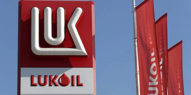 США продлили лицензию на работу АЗС ЛУКОЙЛа за рубежом еще на полгода