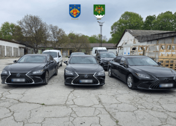 Rețea internațională de contrabandă cu mașini în leasing, destructurată: Prejudiciu de 3,5 milioane lei